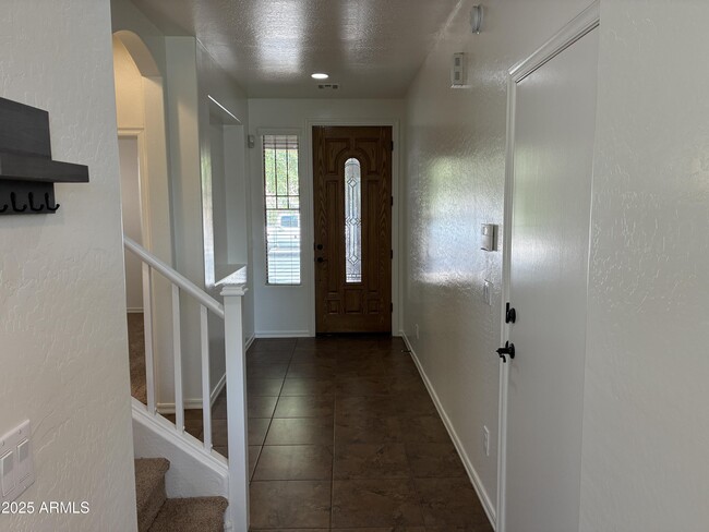 Building Photo - 14559 W Port Royale Ln