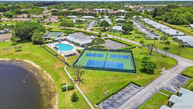 Building Photo - 14499 Canalview Dr