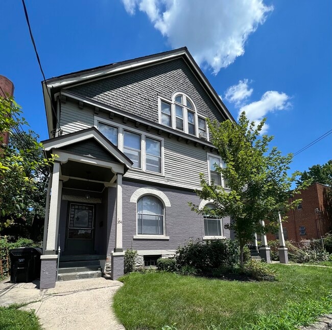 Building Photo - 352 Shiloh St