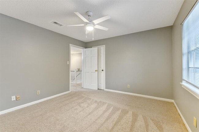 Building Photo - 16019 Stratton Park Dr