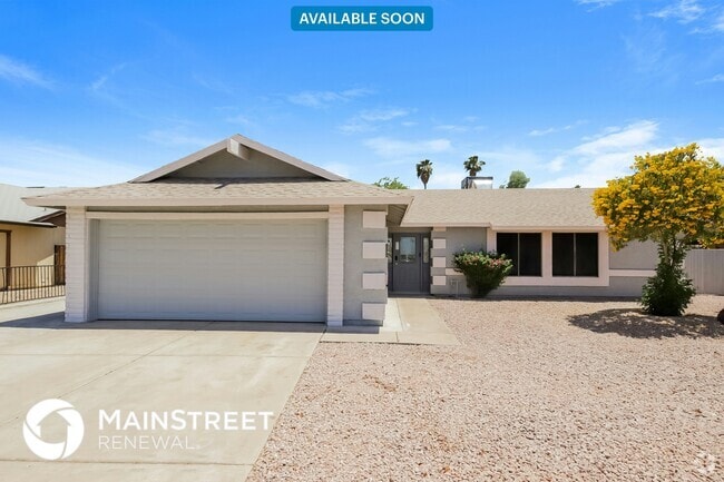 Building Photo - 10237 N 45th Ave