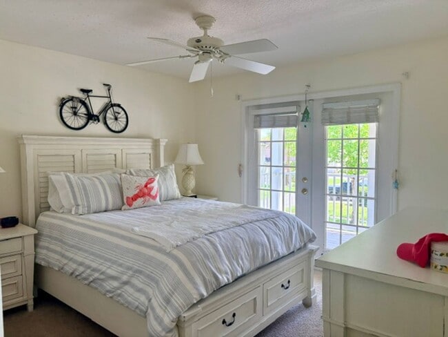 Building Photo - Beautiful 4 bedroom, 2.5 bath home with 2,444 sq. ft. in Harmony