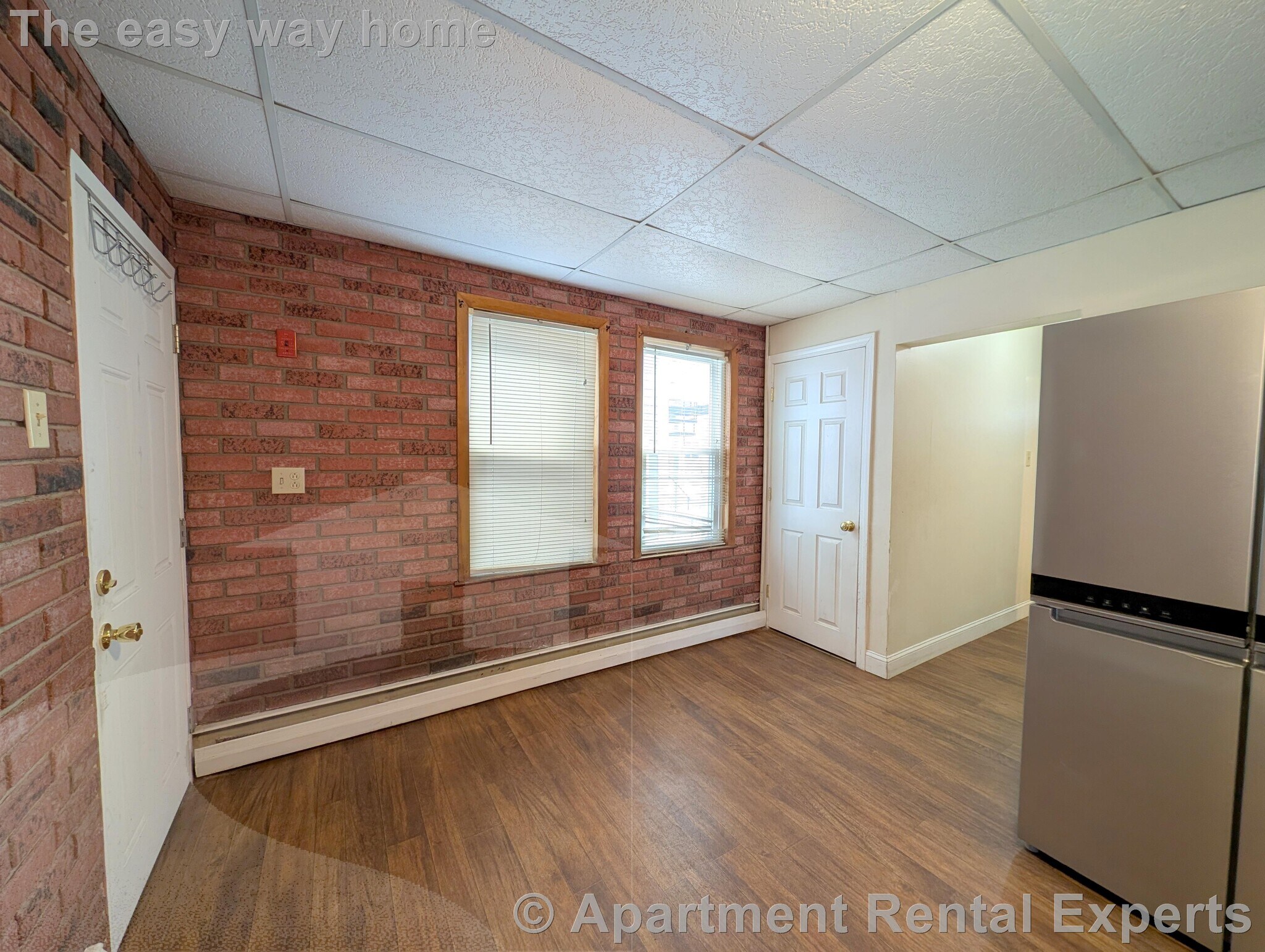 Building Photo - 9 Lowell Terrace