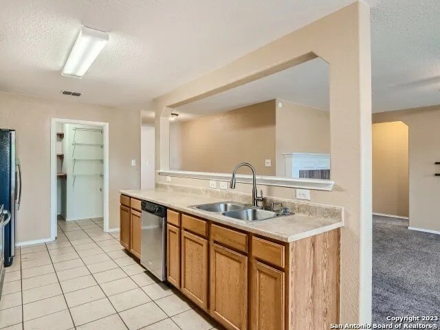 Building Photo - 7902 Derby Vista