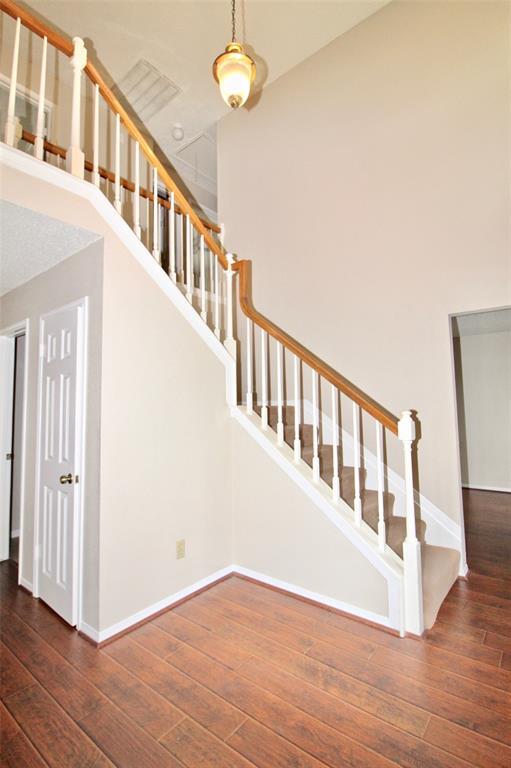 Building Photo - 3331 Oak Branch Ln