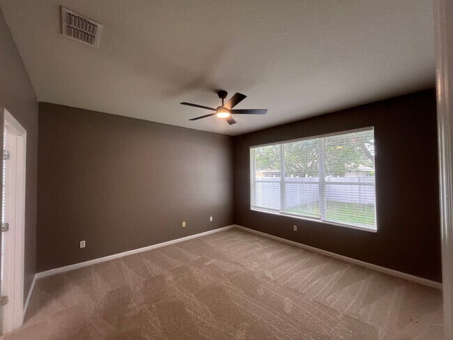 Building Photo - 13244 Strode Ln