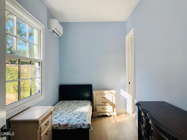 Building Photo - 2335 Longden Dr