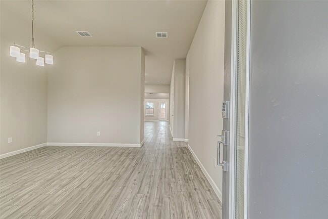 Building Photo - 2419 Rocky Mountain Dr