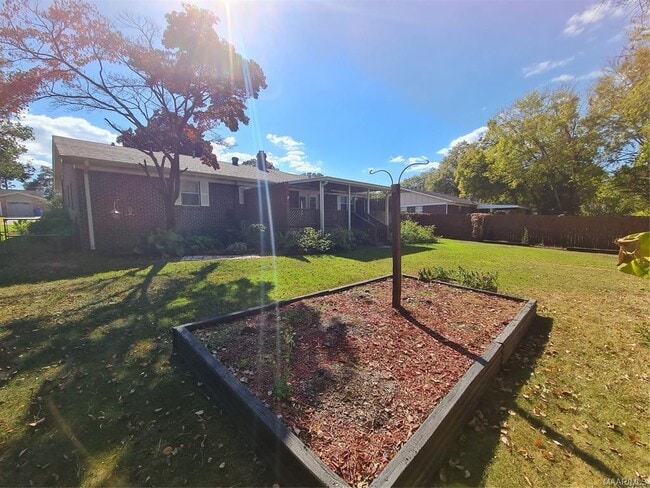 Building Photo - 109 Griffith Ave