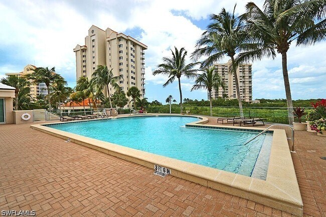 Building Photo - 60 Seagate Dr