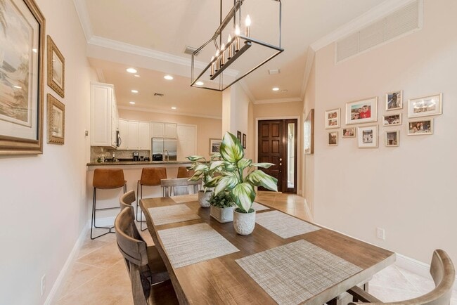 Building Photo - 106 Renaissance Dr