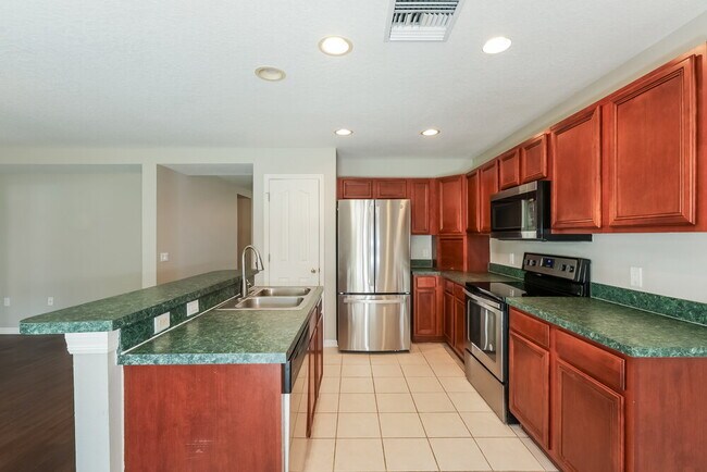Building Photo - 13512 Blue Sunfish Ct