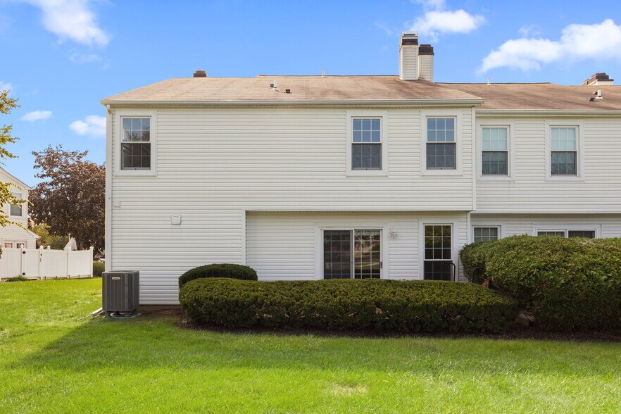 Back #2 - 51 Portsmouth Ct
