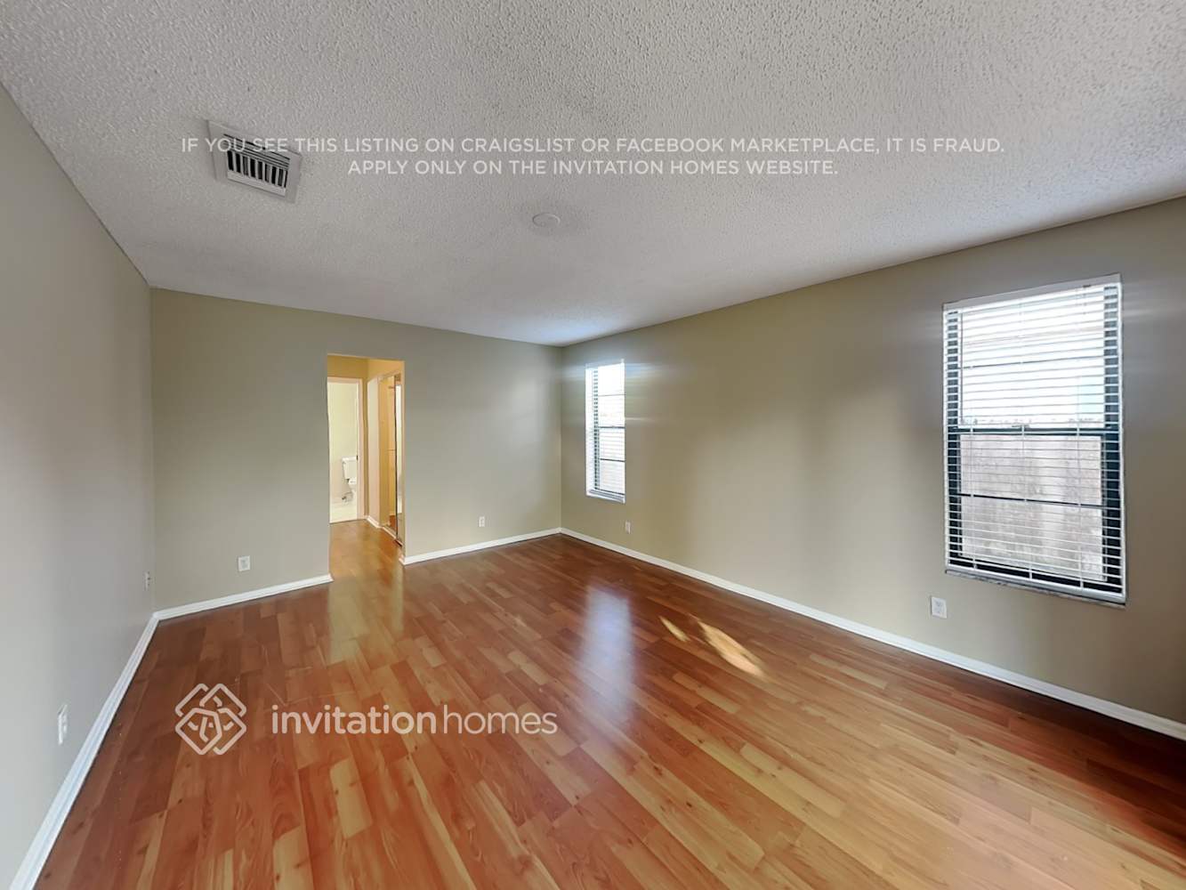 Building Photo - 9640 Richmond Cir