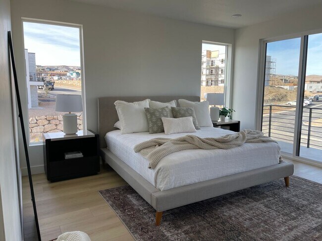 Building Photo - 2778 Silver Cholla Ln