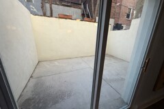 Building Photo - 1524 Naudain St