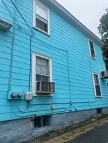 Building Photo - 39 Saint James St