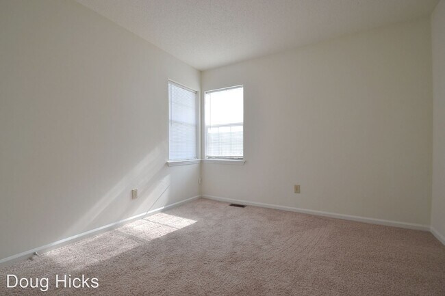 Building Photo - 4 br, 2.5 bath House - 7421 Coffey Creek Dr