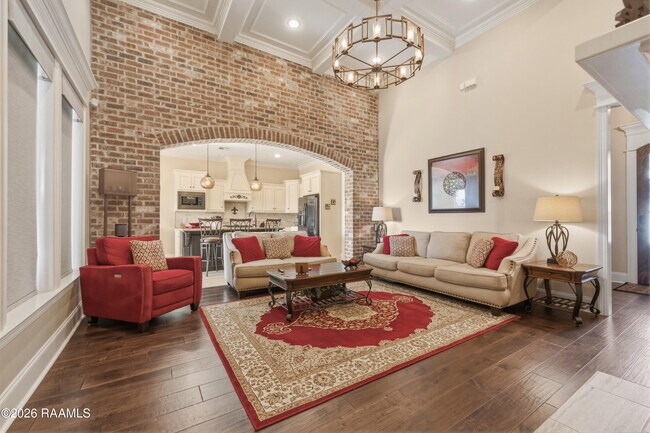 Building Photo - 117 San Sebastian Dr