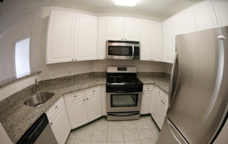 Building Photo - 8183 Carnegie Hall Ct