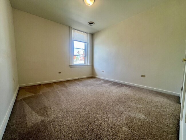 Building Photo - Fantastic Oakland 2Br! Great Location on t...