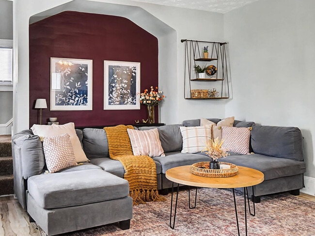 Building Photo - 3457 W 128th St