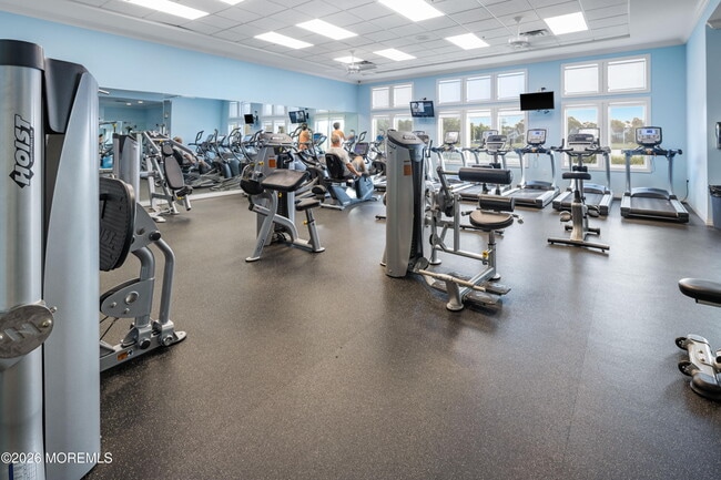 Building Photo - 104 Mirage Blvd