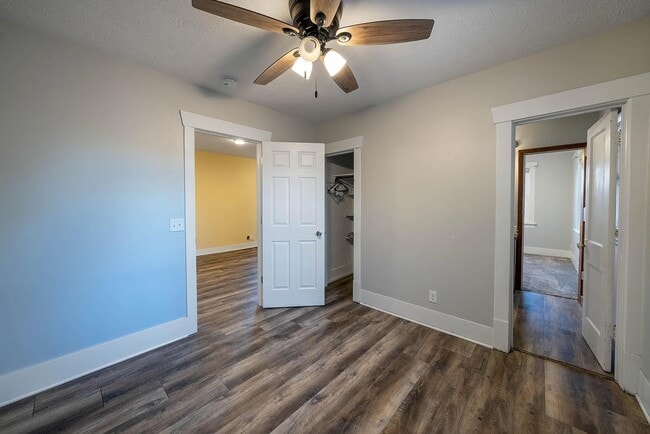 Building Photo - 411 Voorhis St