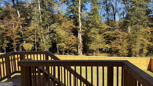 Building Photo - 129 Elijah St