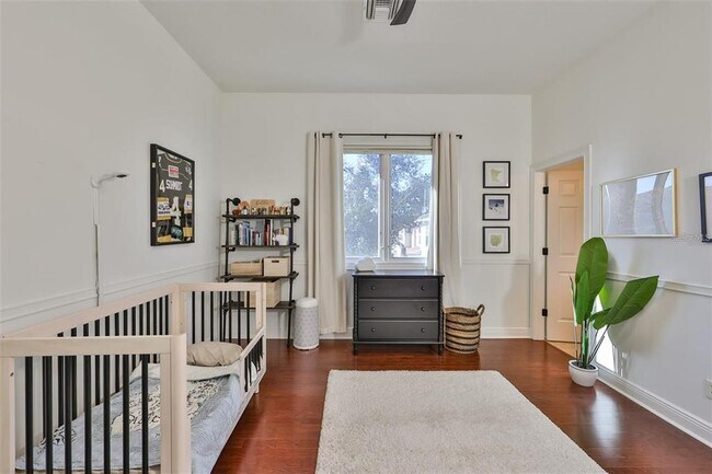 Building Photo - 602 Saxony Blvd