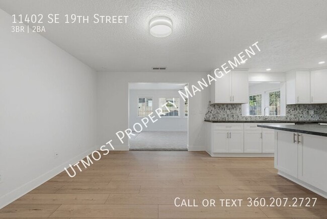 Building Photo - 11402 SE 19th St