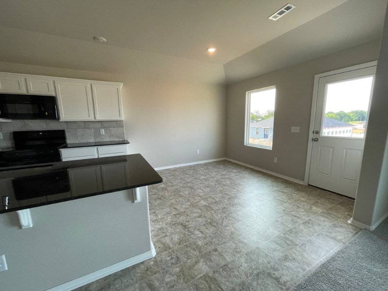 Building Photo - 1406 E Piedmont Ct