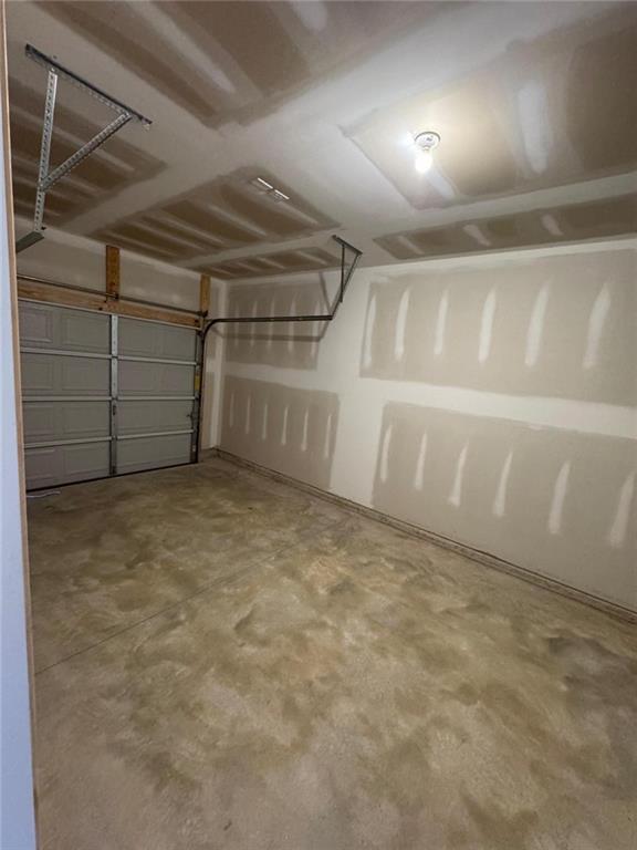 Building Photo - 87 Ingleton Dr