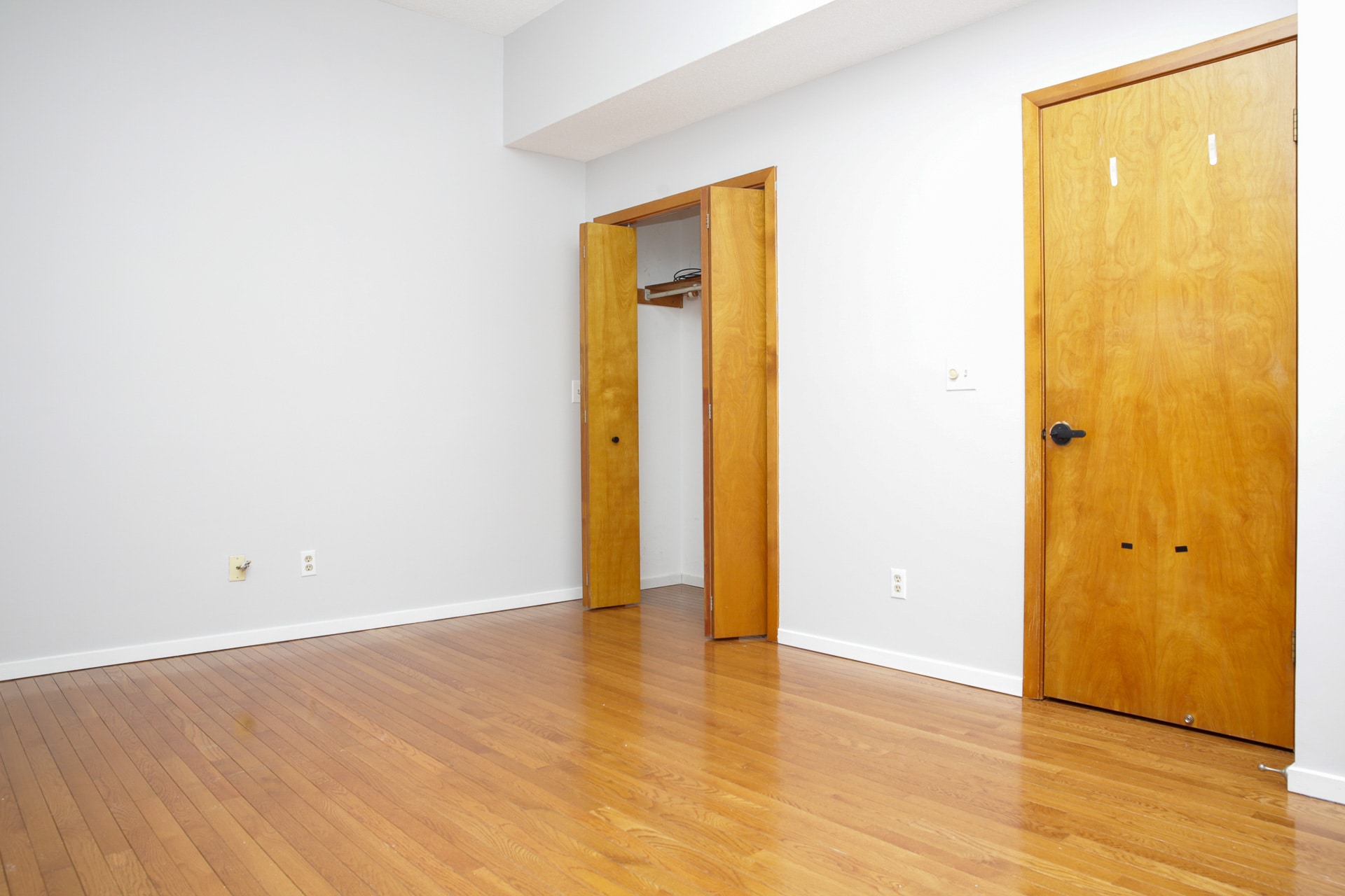 Building Photo - 23 Compton St