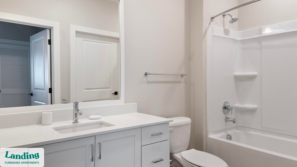 Building Photo - 1000 Forestview Dr