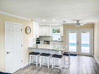 Building Photo - 1510 3rd Ct