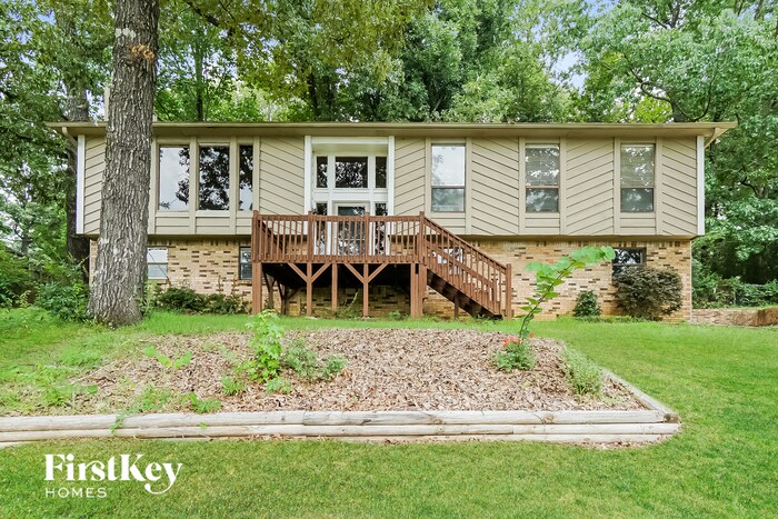 Primary Photo - 1312 Whirlaway Cir