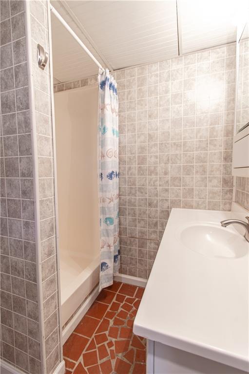 Building Photo - 250 Nottingham Wy