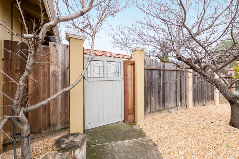 Building Photo - 1 Main St