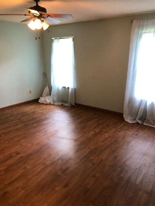 Building Photo - 1240 Blockford Ct W