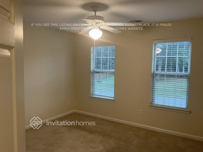 Building Photo - 255 Briarsweet Way