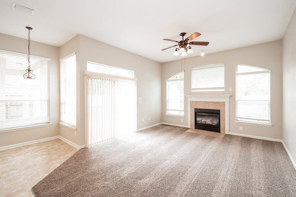 Building Photo - 14060 Red Rock Lake Dr