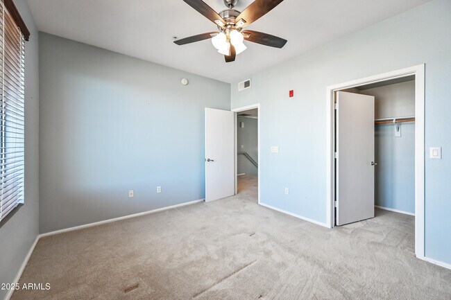Building Photo - 6745 N 93RD Ave