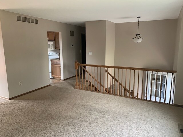 Living room - 613 30th St NE