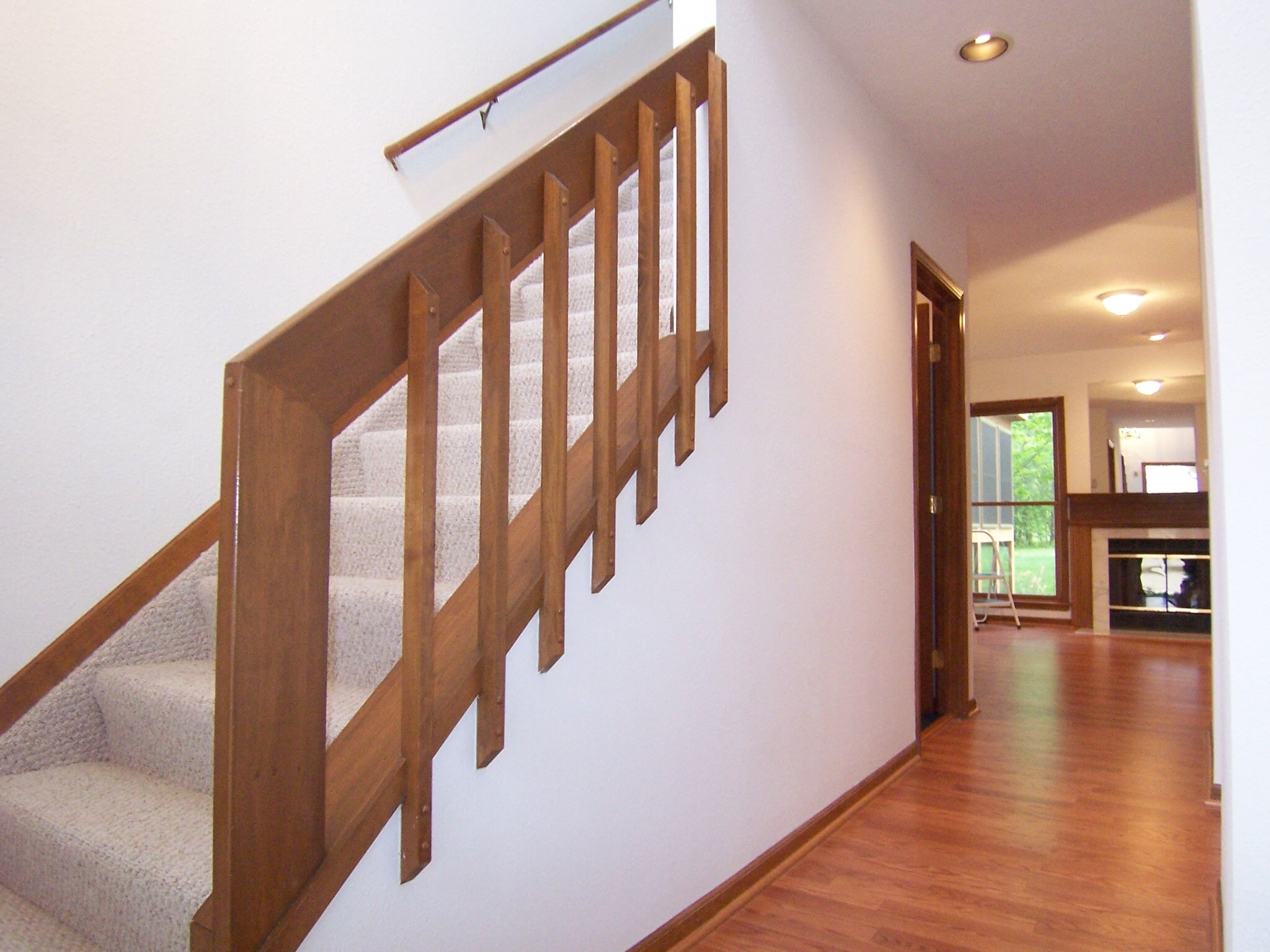 1st floor Hall way - 3365 Bent Trail Dr