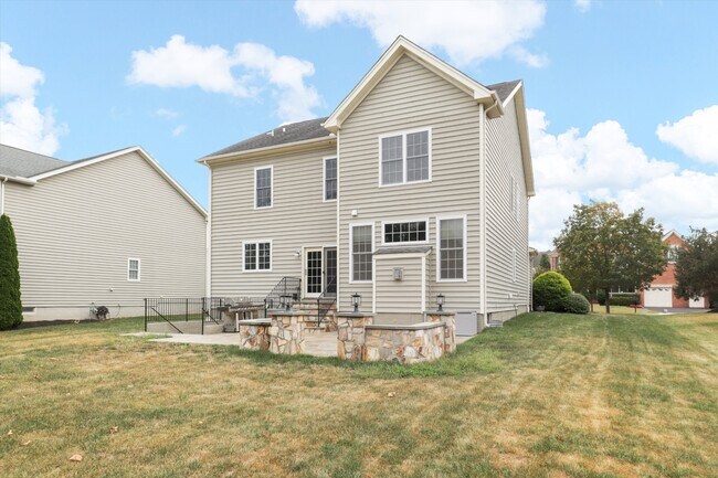 Building Photo - 15224 Grigsby Pl