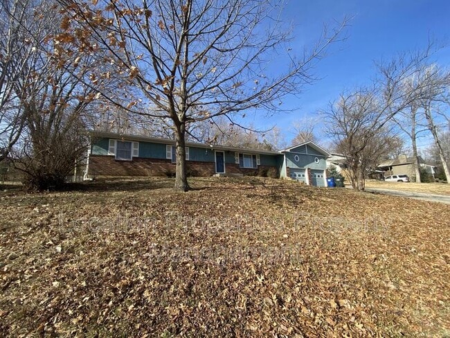 Building Photo - 1913 Jenny Wren Rd