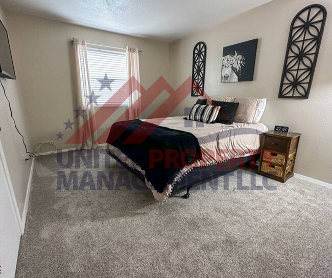 Building Photo - Furnished 3 bedroom 2 bath home in Carlsba...