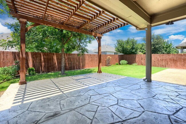 Building Photo - Charming Single-Story Home Located in Lind...