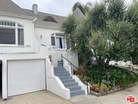 Building Photo - 642 1/2 Maltman Ave